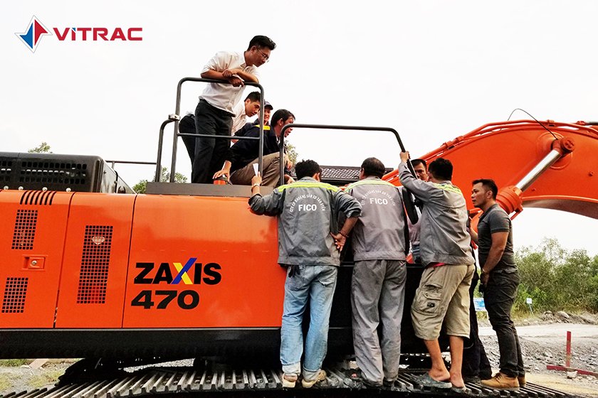 Máy xúc đào Hitachi ZX470-5G